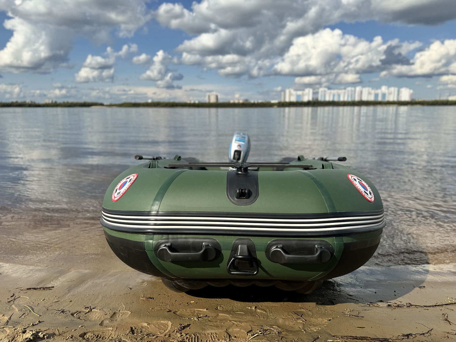 Лодка MISHIMO BIG FLOOR 400 в Нижнем Тагиле