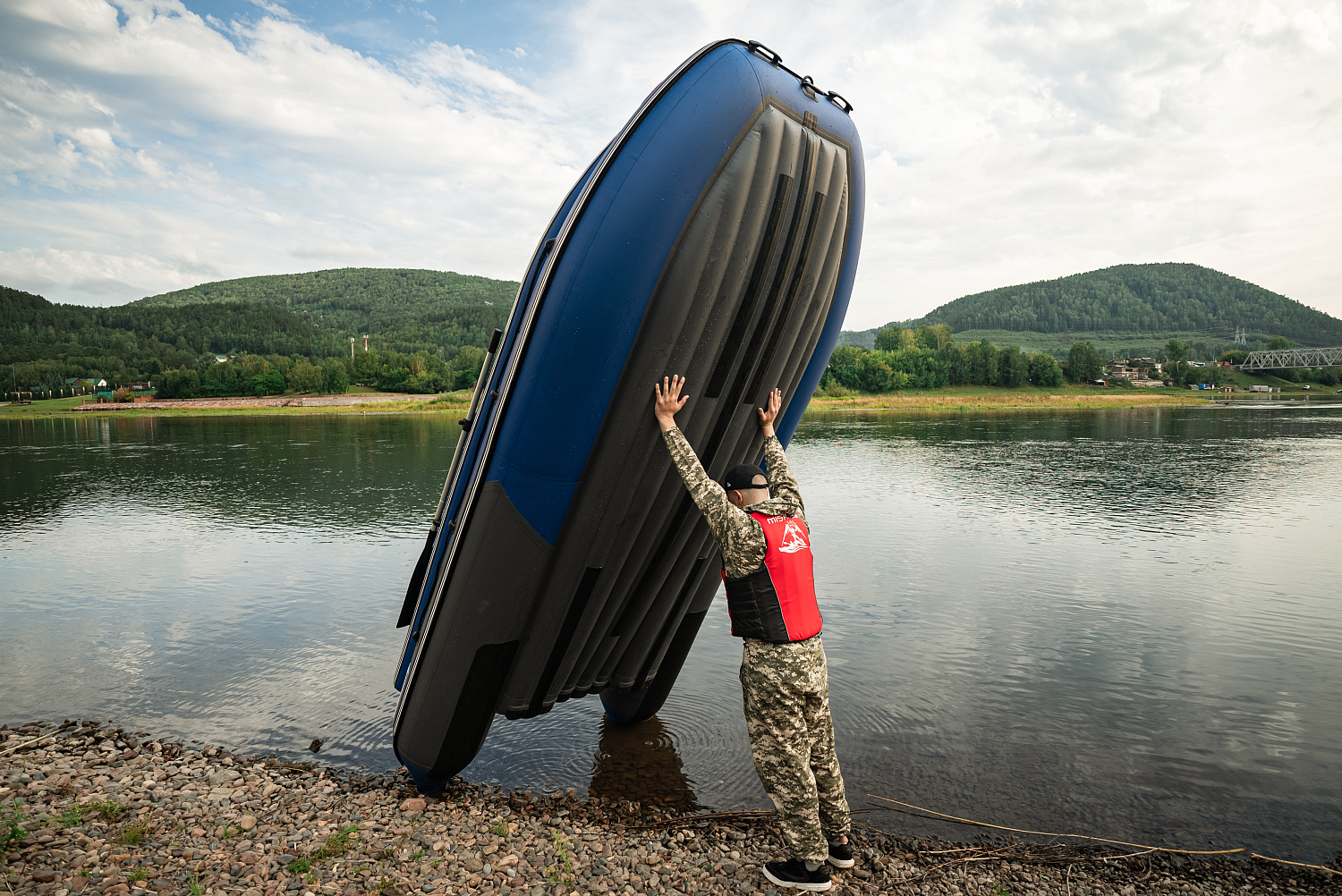 Лодка MISHIMO RIVER FJET PRO 430  под водомет в Нижнем Тагиле