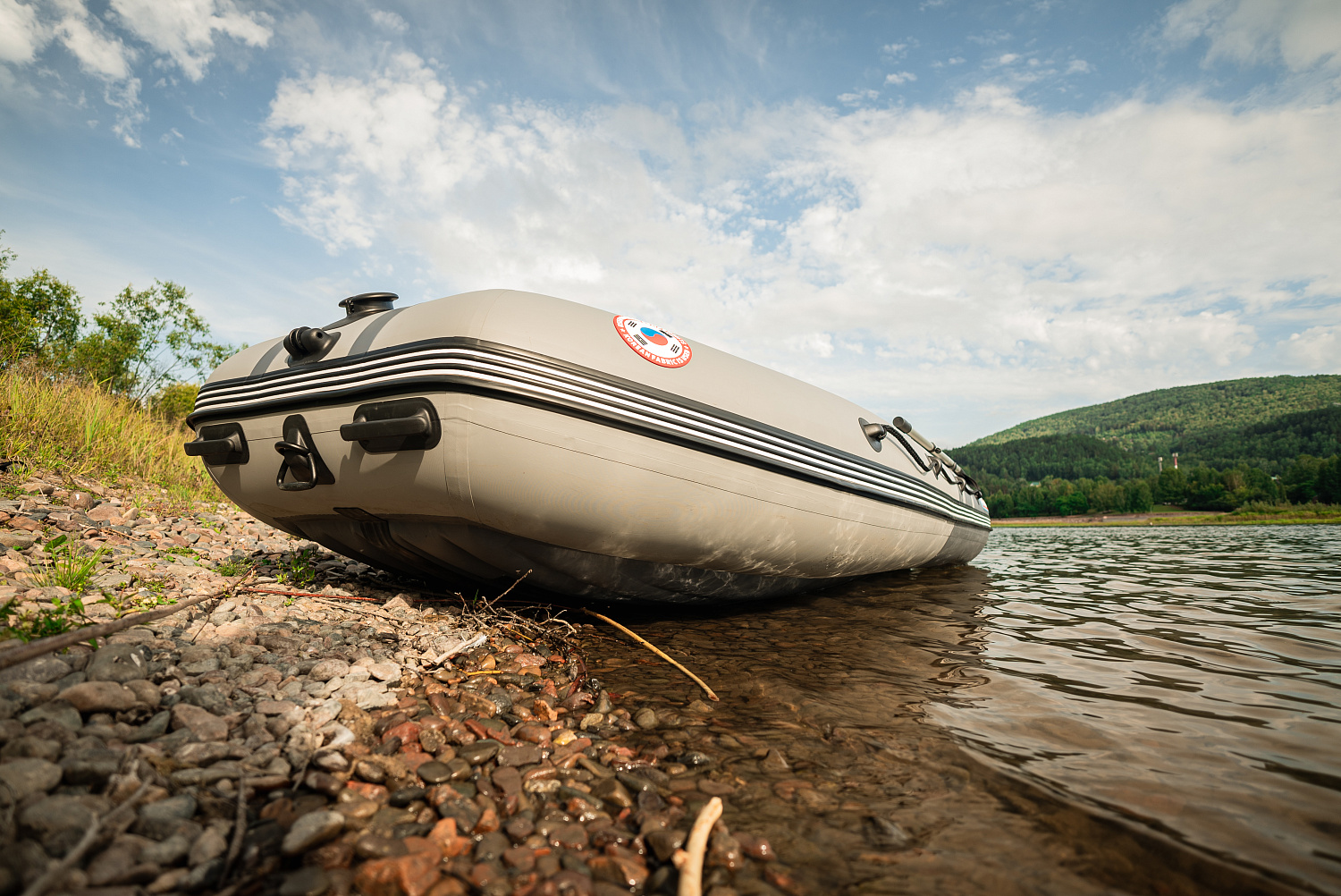 Лодка MISHIMO RIVER JET 390 под водомет в Нижнем Тагиле